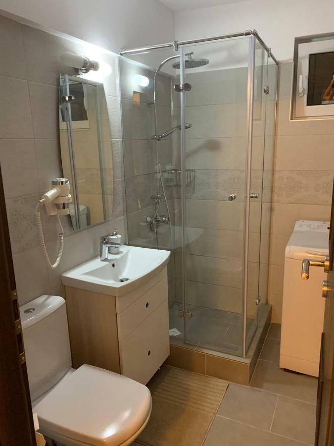 Apartament Cristina Букурещ Екстериор снимка